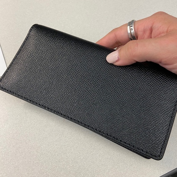 SOLD ✨ Bifold Coach Wallet - Picture 4 of 5